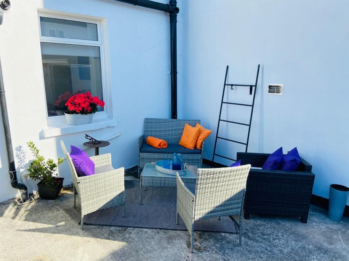 Funky Cozy Cottage With Outside Space WTA WTA Eastbourne Exterior foto